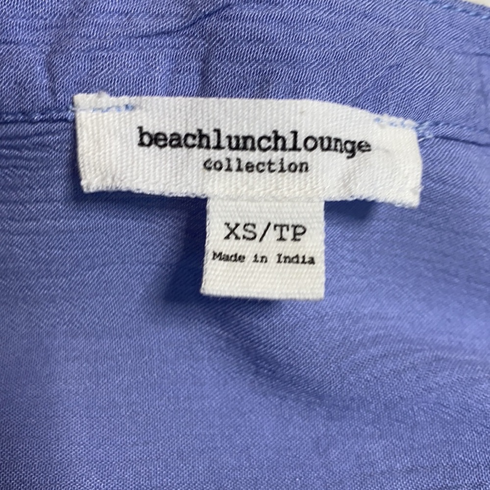 BeachLunchLounge lavender v neck blouse - Picture 11 of 12